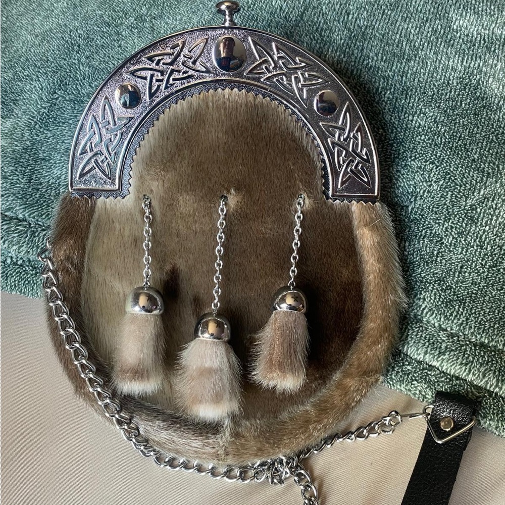 Elegant Silver and Brown Fur Handbag